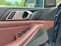 BMW X5 XDRIVE40I M-Sport Individual Panoramadak Softclose Hud Laser Trekhaak Massage Mooi vol!