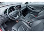 Hyundai i30 1.5 T-GDi DCT7 MHEV Premium | Stoelverwarming | Stoelventilatie | Keyless Entry | Cruise Control Adaptief | Lederen Bekleding | Navigatie | Apple Carplay | Android Auto | Elektrisch Verstelbare Voorstoel