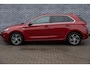Hyundai i30 1.5 T-GDi DCT7 MHEV Premium | Stoelverwarming | Stoelventilatie | Keyless Entry | Cruise Control Adaptief | Lederen Bekleding | Navigatie | Apple Carplay | Android Auto | Elektrisch Verstelbare Voorstoel