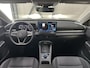 Volkswagen T-Roc 1.5 eTsi 150 pk Life First Edition | Comfort | Camera | Trekhaak |