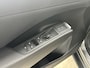 Volkswagen T-Roc 1.5 eTsi 150 pk Life First Edition | Comfort | Camera | Trekhaak |