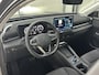 Volkswagen T-Roc 1.5 eTsi 150 pk Life First Edition | Comfort | Camera | Trekhaak |