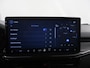 Ford Focus 1.0 EcoBoost Hybrid ST Line X | Afneembare Trekhaak | Winterpakket | Cruise Control Adaptief | Parkeercamera | HUD | Navigatie | Apple Carplay/Android Auto |