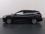 Ford Focus 1.0 EcoBoost Hybrid ST Line X | Afneembare Trekhaak | Winterpakket | Cruise Control Adaptief | Parkeercamera | HUD | Navigatie | Apple Carplay/Android Auto |