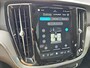 Volvo V60 2.0 T6 Plug-in hybrid AWD Plus Dark | 360 camera | Lederen bekleding | Stoelverwarming | Adaptive Cruise Control |