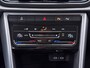 Volkswagen T-Roc 1.5 TSI Life Automaat - LED - Camera - Park Assist - Navigatie - Climatronic - ACC