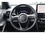 Toyota Yaris Cross 1.5 HYBRID 115 DYNAMIC STUUR/STOELVERWARMING KEYLESS PRIVACY-GLASS 17"LM-VELGEN APPLE/ANDROID LED