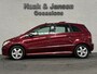 Mercedes-Benz B-klasse 170 - Pano - Stoelverwarming - Parkeersensoren