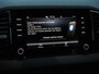 Skoda Karoq 1.5 TSI 150pk DSG Ambition Navigatie Apple Carplay/Android Auto Camera Climate Control Adaptieve Cruise control Lichtmetalen Velgen