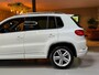 Volkswagen Tiguan 1.4 TSI R-Line|NAP|Pano|Trekhaak|Park Assist|Xenon|Navi|Cruise|PDC Rondom|18 Inch|Rijklaar