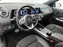 Mercedes-Benz GLA 250 e Business AMG-line 5 spaaks lichtmetalen velgen | MBUX wide screen| Navigatie | elect bed. voorstoelen met memory | Trekhaak | parking support met camera | Inclusief 24 maanden Mercedes-Benz Certified garantie voor Europa.
