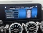 Mercedes-Benz GLA 250 e Business AMG-line 5 spaaks lichtmetalen velgen | MBUX wide screen| Navigatie | elect bed. voorstoelen met memory | Trekhaak | parking support met camera | Inclusief 24 maanden Mercedes-Benz Certified garantie voor Europa.