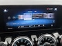 Mercedes-Benz GLA 250 e Business AMG-line 5 spaaks lichtmetalen velgen | MBUX wide screen| Navigatie | elect bed. voorstoelen met memory | Trekhaak | parking support met camera | Inclusief 24 maanden Mercedes-Benz Certified garantie voor Europa.