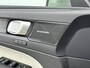 Volvo XC40 1.5 T4 Plug-in hybrid Ultimate Bright // SCHUIFKANTELDAK // LEDER // VOORRUITVERWARMING //
