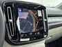 Volvo XC40 1.5 T4 Plug-in hybrid Ultimate Bright // SCHUIFKANTELDAK // LEDER // VOORRUITVERWARMING //