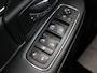 Dodge Ram 1500 5.7 V8 | 4x4 | Crew Cab | Prins LPG | Huifopbouw | Navigatie | Parkeercamera | Open uitlaatsysteem | Trekhaak | LM Velgen | Lederen bekleding | Alpine Sound |