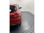 Renault Clio Estate 1.2 TCe Automaat-Trekhaak-Panoramadak-Navigatie-Cr.contr-Clima-Parkeersensoren-Lm16''velgen