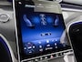 Mercedes-Benz C-klasse 300 e Business Solution AMG | Nightpakket | Comfortpakket Plus | Middenconsole metaalstructuur | Trekhaak | Panoramaschuifdak | 360° camera | Smartphone-integratie | Sfeerverlichting | Sierdelen metaalstructuur |