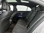 Mercedes-Benz C-klasse 300 e Business Solution AMG | Nightpakket | Comfortpakket Plus | Middenconsole metaalstructuur | Trekhaak | Panoramaschuifdak | 360° camera | Smartphone-integratie | Sfeerverlichting | Sierdelen metaalstructuur |