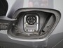 MG MG4 64 kWh Luxury | Apple Carplay/Android Auto | Navigatie | Parkeersensoren & Camera | Elektrische stoelen | All-Season banden