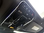 Mercedes-Benz C-klasse Estate 300 e Business Solution AMG | Comfortpakket Plus | Nightpakket | Parkeerpakket met 360°-camera | Trekhaak | Panoramaschuifdak | 19" multispaaks lichtmetalen AMG-velgen | GUARD 360° Plus | Middenconsole metaalstructuur |