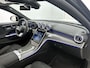 Mercedes-Benz C-klasse Estate 300 e Business Solution AMG | Comfortpakket Plus | Nightpakket | Parkeerpakket met 360°-camera | Trekhaak | Panoramaschuifdak | 19" multispaaks lichtmetalen AMG-velgen | GUARD 360° Plus | Middenconsole metaalstructuur |