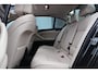 BMW 5-Serie 520i High Executive / SCHUIFDAK / CAMERA / LEDER / STOELVERW