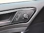 Volkswagen Golf Variant 1.5 TSI Highline Business R | Alcantara | Adaptive Cruise | Navi | Massage | Carplay / Android | Trekhaak | Led | Nieuwe Distrubitieriem | 18'' Bridgestone | PDC | Draadloos opladen