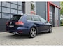 Volkswagen Golf Variant 1.5 TSI Highline Business R | Alcantara | Adaptive Cruise | Navi | Massage | Carplay / Android | Trekhaak | Led | Nieuwe Distrubitieriem | 18'' Bridgestone | PDC | Draadloos opladen