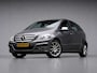 Mercedes-Benz B-klasse 200 Sport (SCHUIFDAK,STOELVERWARMING,CLIMATE,CRUISE,TREKHAAK,AIRCO,SPORTSTOELEN,LM VELGEN,NETTE STAAT)
