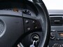 Mercedes-Benz B-klasse 200 Sport (SCHUIFDAK,STOELVERWARMING,CLIMATE,CRUISE,TREKHAAK,AIRCO,SPORTSTOELEN,LM VELGEN,NETTE STAAT)