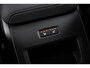 Volvo XC60 2.0 T8 Plug-in hybrid AWD Ultra Dark Exec. Ed. | Bowers & Wilkins | Luchtvering | Stoelmassage & Ventilatie | Gelaagd glas | Head-up Display | 22'' |