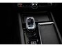 Volvo XC60 2.0 T8 Plug-in hybrid AWD Ultra Dark Exec. Ed. | Bowers & Wilkins | Luchtvering | Stoelmassage & Ventilatie | Gelaagd glas | Head-up Display | 22'' |