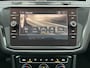 Volkswagen Tiguan 2.0 TSI 4Motion 220pk Highline Business R / R-line Exterieur / Digitaal dashboard / Panoramadak / Navigatie / Camera / Parkeersensoren V+A / Zwenkbare trekhaak /