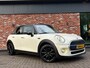 MINI Cooper Mini 1.5 Chili Serious Business 5-Deurs Automaat Nav/Cruise Led Stoelverw Uitstraling!