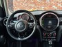 MINI Cooper Mini 1.5 Chili Serious Business 5-Deurs Automaat Nav/Cruise Led Stoelverw Uitstraling!