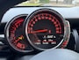 MINI Cooper Mini 1.5 Chili Serious Business 5-Deurs Automaat Nav/Cruise Led Stoelverw Uitstraling!