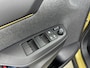 Toyota Yaris Cross 1.5 Hybrid Launch Edition | Trekhaak | Matrix LED | Head-up display | Dodehoek detectie | JBL | Stoel-/stuurverwarming | Apple Carplay / Android Auto | Parkeersensoren voor/achter | 18 inch