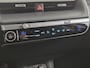 Hyundai Ioniq 5 Lounge 77.4 kWh / SOH 100% / Fabrieksgarantie tot 12-2027 / 8 jaar Batterijgarantie vanaf nieuw /  Relax Pakket / Dealer onderhouden / CCS snelladen / Trekgewicht 1600 kg / Warmtepomp / Head Up Display / Elektrische achterklep / Rondomzicht camera / Stuur- Stoel & Achterbank verwarming / Stoelventilatie /