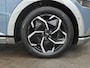 Hyundai Ioniq 5 Lounge 77.4 kWh / SOH 100% / Fabrieksgarantie tot 12-2027 / 8 jaar Batterijgarantie vanaf nieuw /  Relax Pakket / Dealer onderhouden / CCS snelladen / Trekgewicht 1600 kg / Warmtepomp / Head Up Display / Elektrische achterklep / Rondomzicht camera / Stuur- Stoel & Achterbank verwarming / Stoelventilatie /