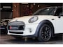 MINI Cooper 3-Deurs 1.5 Chili Sportstoelen Leder Cross punch, Panoramadak, Navi Professional, Zicht/ Wired/ Connected XL/ Licht/ Excitement/ Ambiente/ Black optic pakket, DDC, PDC, Voorruit verwarming, LMV.