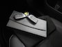Mercedes-Benz A-klasse 180 Business Solution AMG | Night edition | Panoramadak | Memory stoelen | Head-up display | Stoelverwarming | Dodehoekassistent | AMG Line Plus