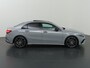 Mercedes-Benz A-klasse 180 Business Solution AMG | Night edition | Panoramadak | Memory stoelen | Head-up display | Stoelverwarming | Dodehoekassistent | AMG Line Plus