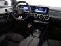Mercedes-Benz A-klasse 180 Business Solution AMG | Night edition | Panoramadak | Memory stoelen | Head-up display | Stoelverwarming | Dodehoekassistent | AMG Line Plus