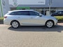 Skoda Octavia Combi 1.0 e-TSI Business Edition / PDC / NAVI / Verwarmbare stoelen voor / Elektrische achterklep / 16"LMV