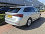 Skoda Octavia Combi 1.0 e-TSI Business Edition / PDC / NAVI / Verwarmbare stoelen voor / Elektrische achterklep / 16"LMV
