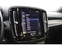 Volvo XC40 2.0 T4 R-Design | Parkeercamera | Stoelverwarming | Elektrische kofferklep | Navigatie