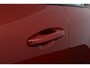 Volvo XC40 2.0 T4 R-Design | Parkeercamera | Stoelverwarming | Elektrische kofferklep | Navigatie