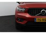 Volvo XC40 2.0 T4 R-Design | Parkeercamera | Stoelverwarming | Elektrische kofferklep | Navigatie