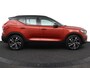 Volvo XC40 2.0 T4 R-Design | Parkeercamera | Stoelverwarming | Elektrische kofferklep | Navigatie